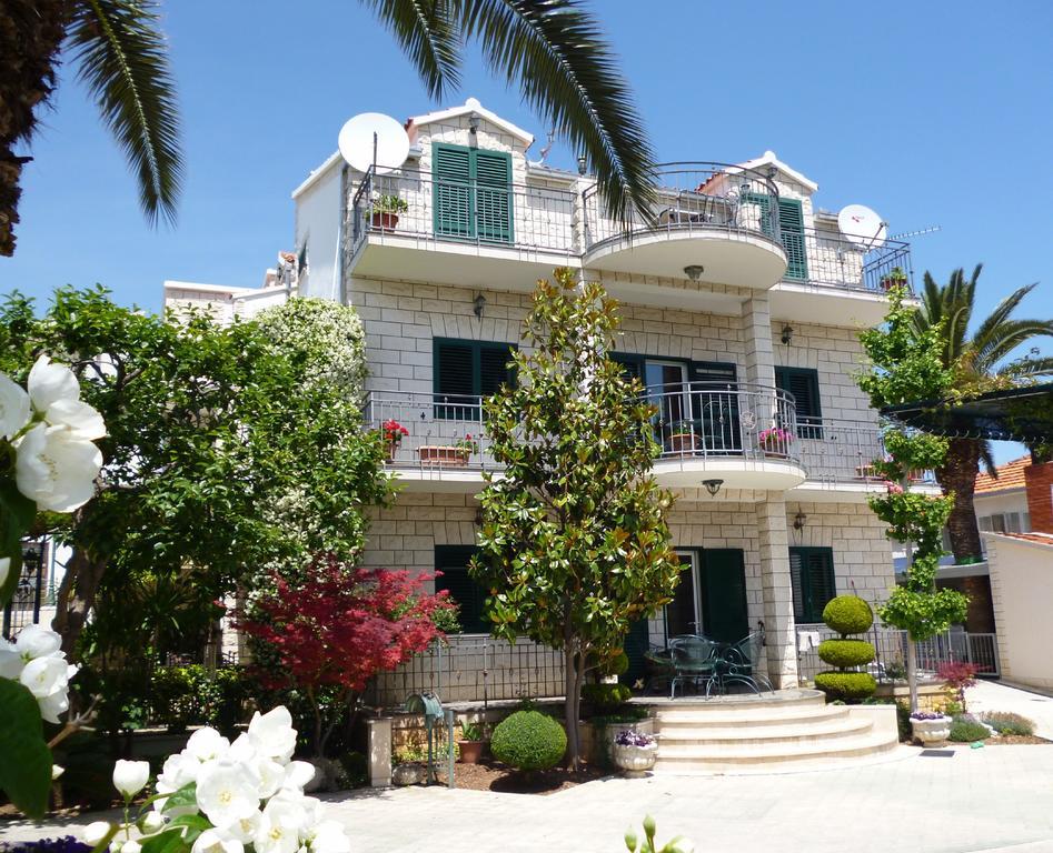 Anita Apartments Trogir Eksteriør bilde