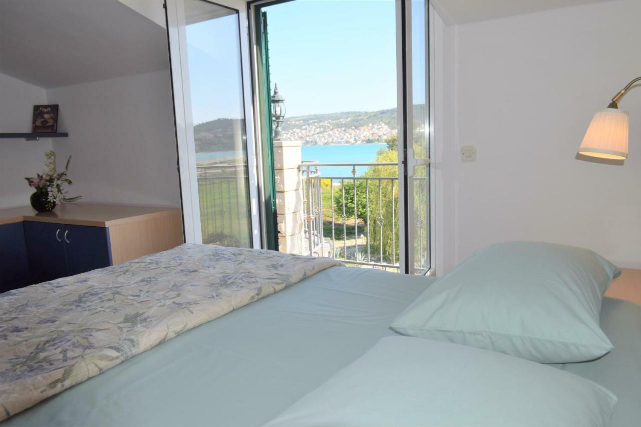 Anita Apartments Trogir Eksteriør bilde